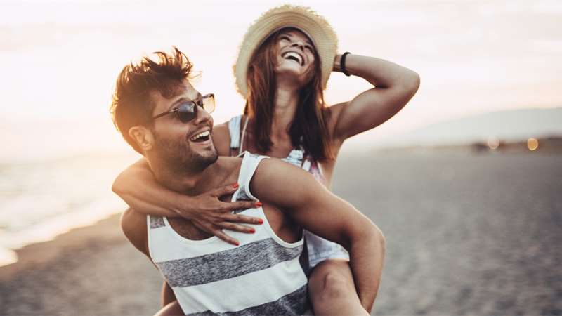 Muži přiznali, jak berou letní lásky: Chtějí jen sex, nebo jim jde i o vztah?